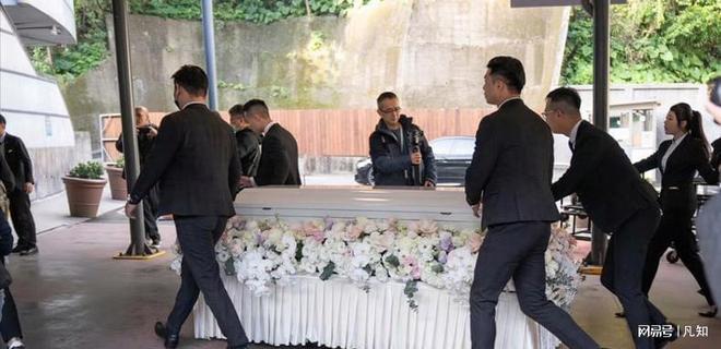 球盟会入口：活不起更死不起！殡仪馆纸棺880两分钟悼词1200谁在背后撑腰(图16)