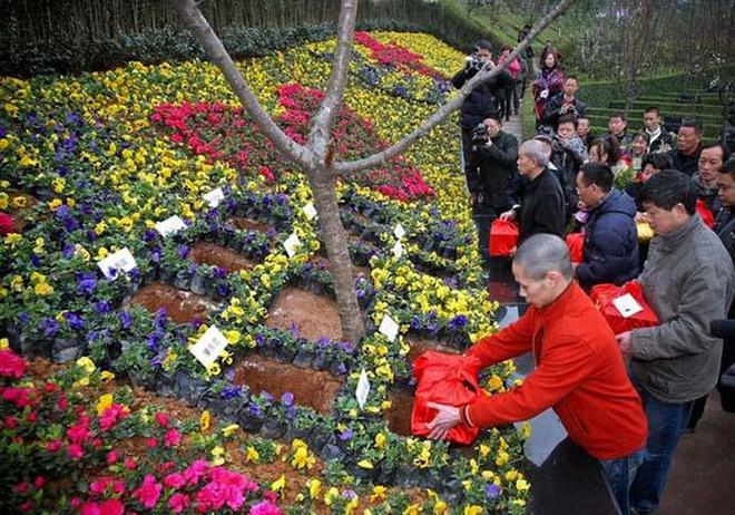 球盟会入口：火葬被替代？新埋葬方式令人难以接受背后原因是什么！(图12)