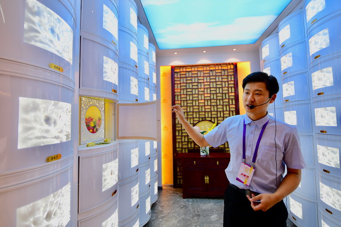 北京殡葬设备产品展开展：绿色环保科技含量高 提供个性化服务 北晚新视觉(图5)