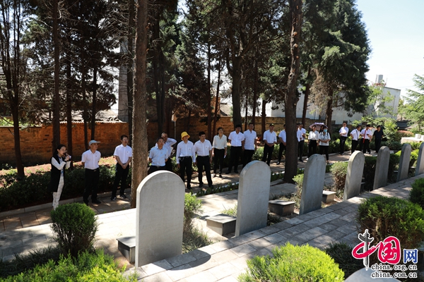 球盟会入口：清明期间合肥祭扫服务新变化志愿者如何在市民心中留下温暖印记？(图1)