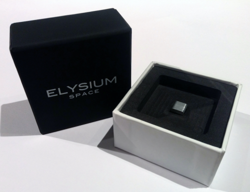 球盟会入口：2万起价的太空葬礼炸了150位客户的骨灰(图8)