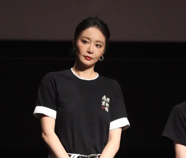 电影大爆有人急了！日本总领事馆发布警告导演申奥相册被攻击(图15)