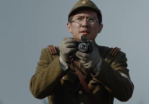 电影大爆有人急了！日本总领事馆发布警告导演申奥相册被攻击(图12)