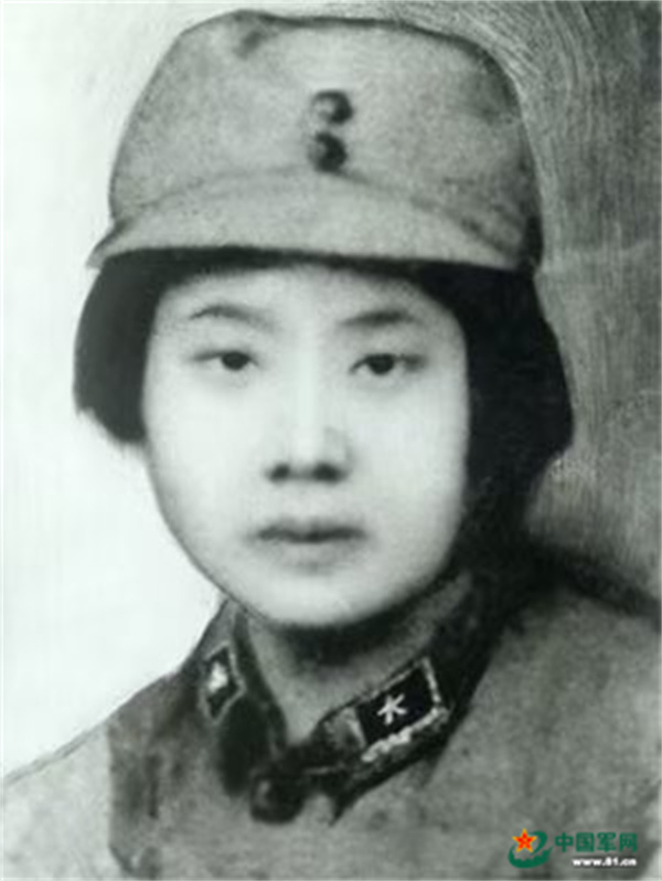 球盟会：山河在我心中丨烈火回声——两代女兵的青春战歌(图3)