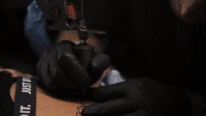 球盟会入口：巴萨要把26000份骨灰埋进足球场：简直是殡葬业鬼才！(图18)