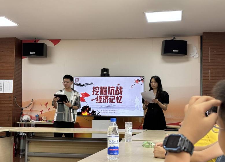 以青春足迹串联红色记忆让信仰之火赓续时代薪火(图3)