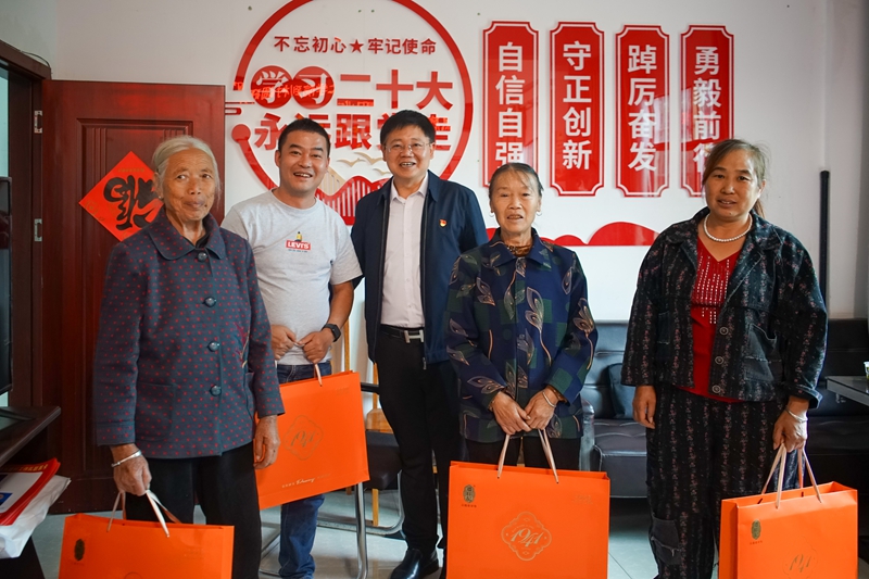 安顺职院：服务乡村振兴 书写安职担当(图3)