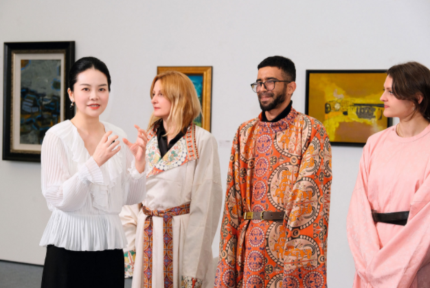 球盟会入口：2025年11期｜艺术类国际学生国情教育策略探究(图1)