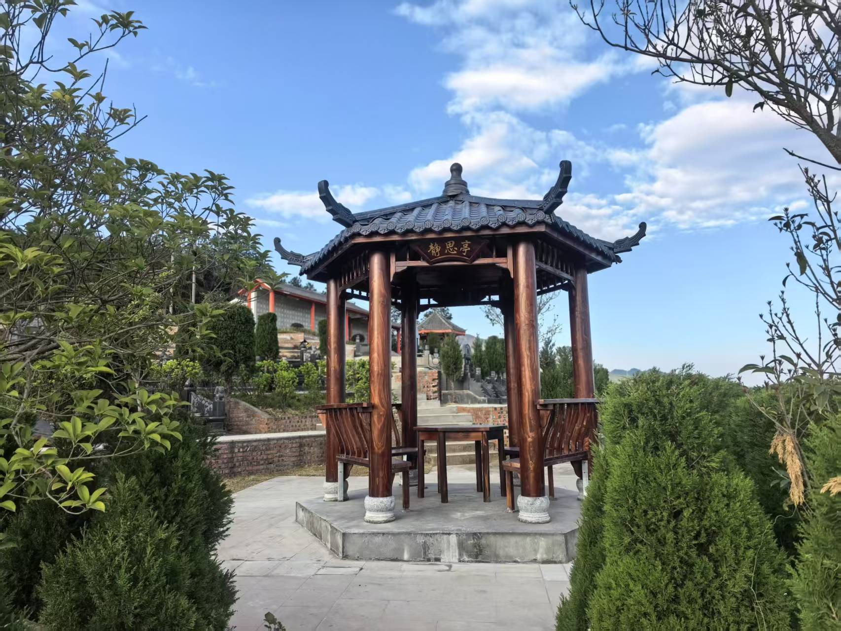 郭沫若为寻找古籍挖万历墓失败后又准备挖嘉靖墓却被国家拒绝(图1)