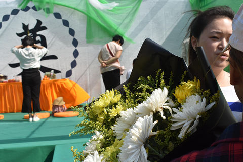 为中外合作交流多铺路多架桥（侨界关注）(图1)